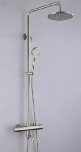 IU8201 恆溫拉絲沐浴花灑